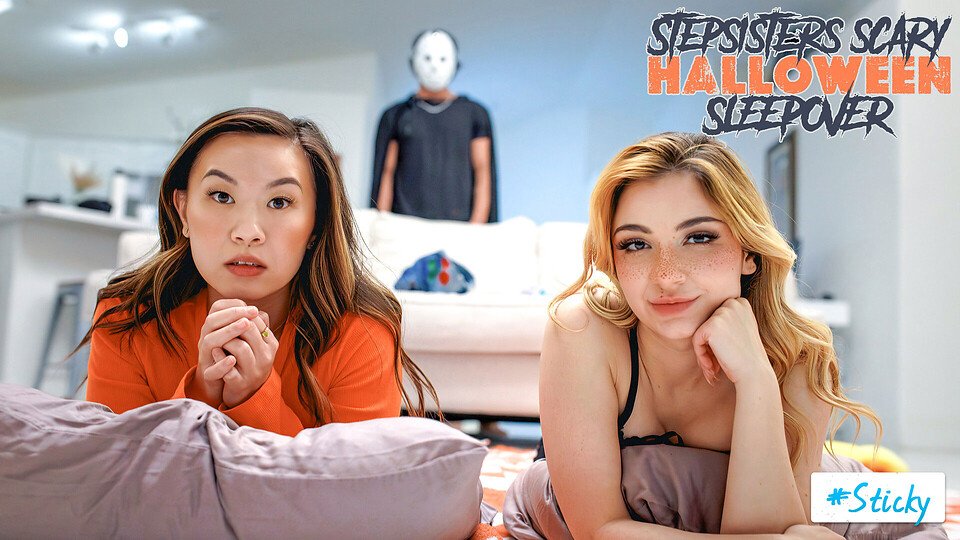 Stepsisters Scary Halloween Sleepover